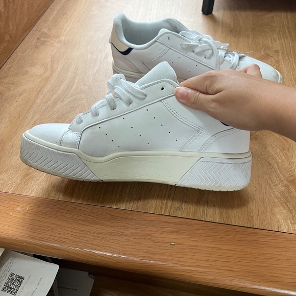 Adidas Sneakers - Picture 10 of 16